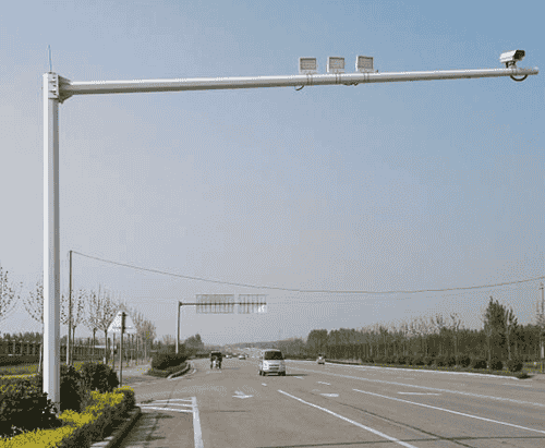 定城镇道路监控杆